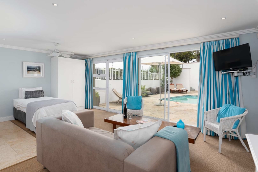 7 Bedroom Property for Sale in Camps Bay Western Cape